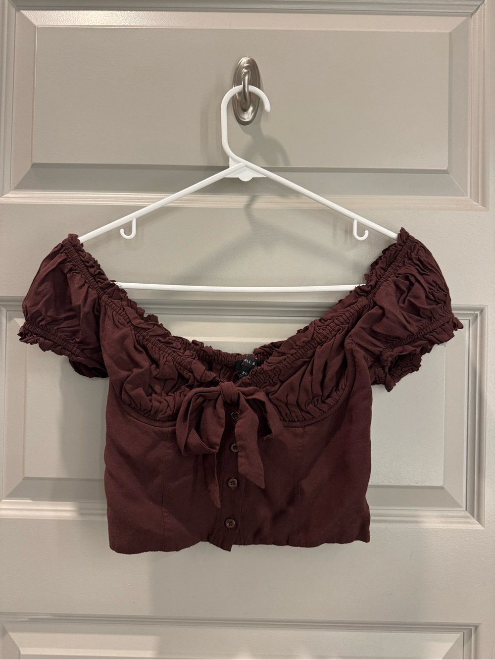 Pacsun Kendall & Kylie Brown Cropped Blouse